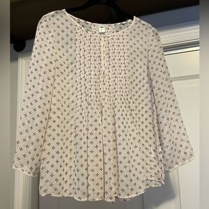 Old Navy. XS. Light Pink. Sheer top